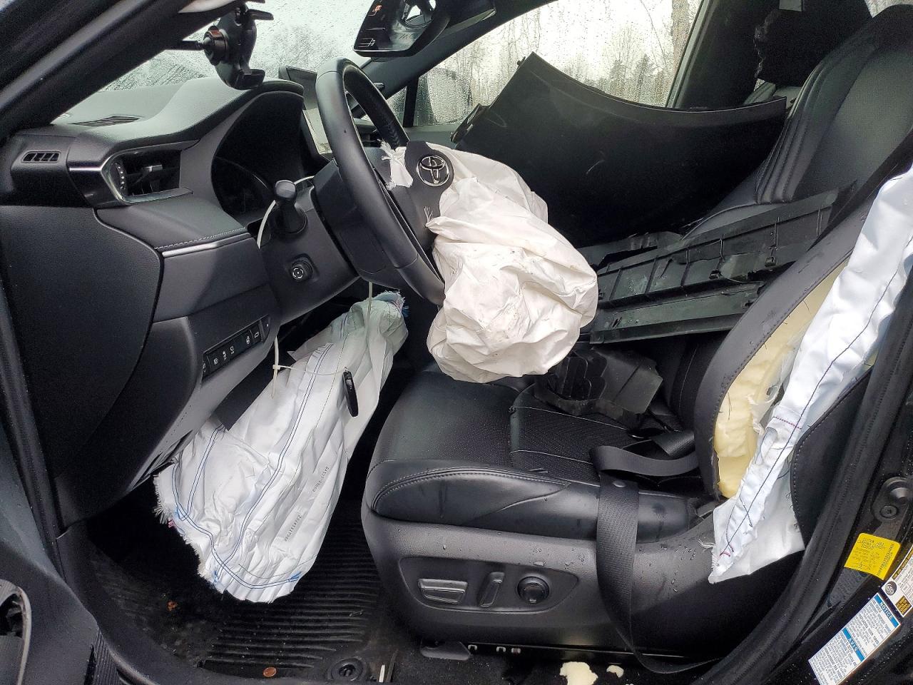 2021 TOYOTA VENZA LIMITED photo 13