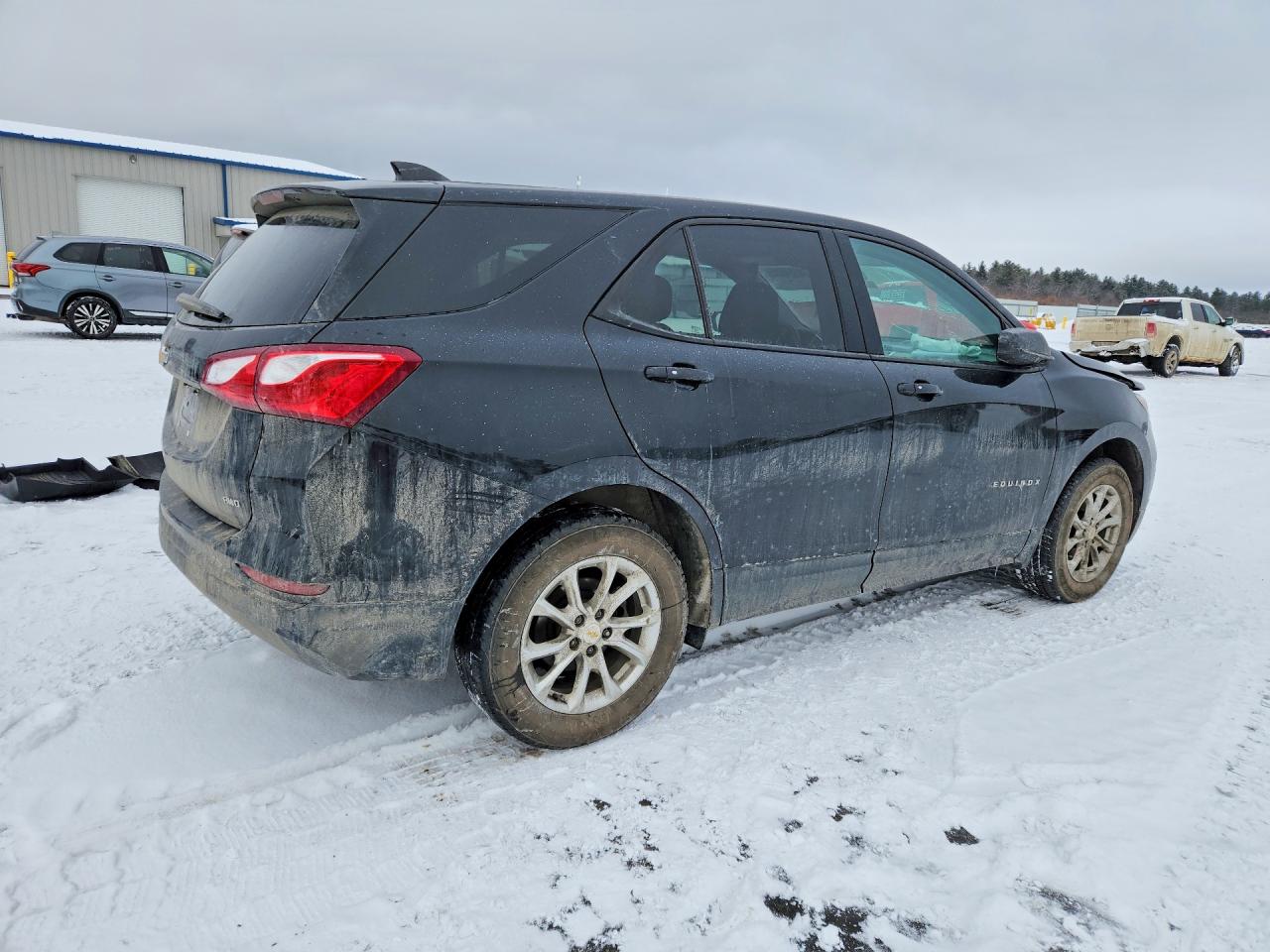 2019 CHEVROLET EQUINOX LS photo 3