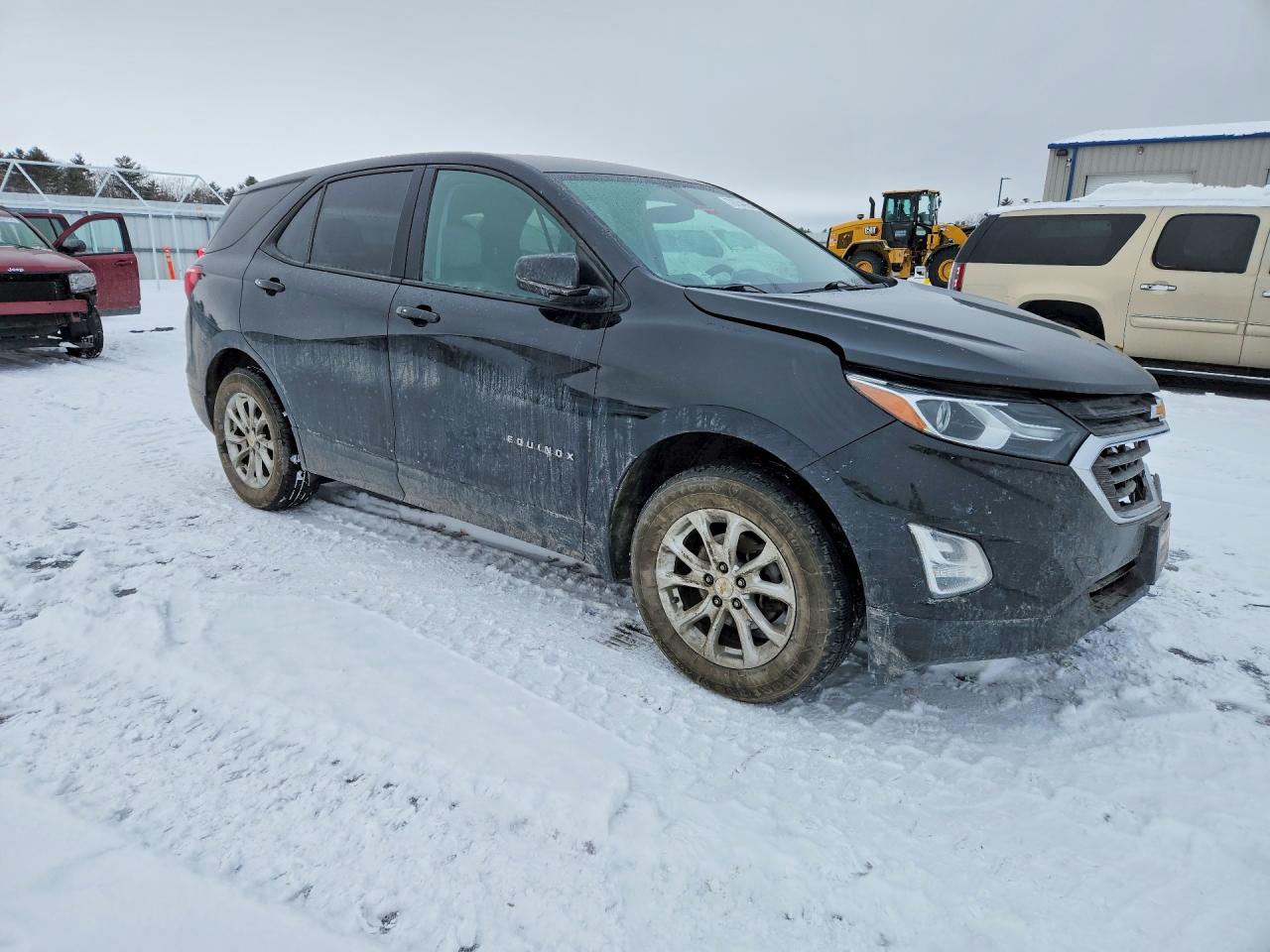 2019 CHEVROLET EQUINOX LS photo 4