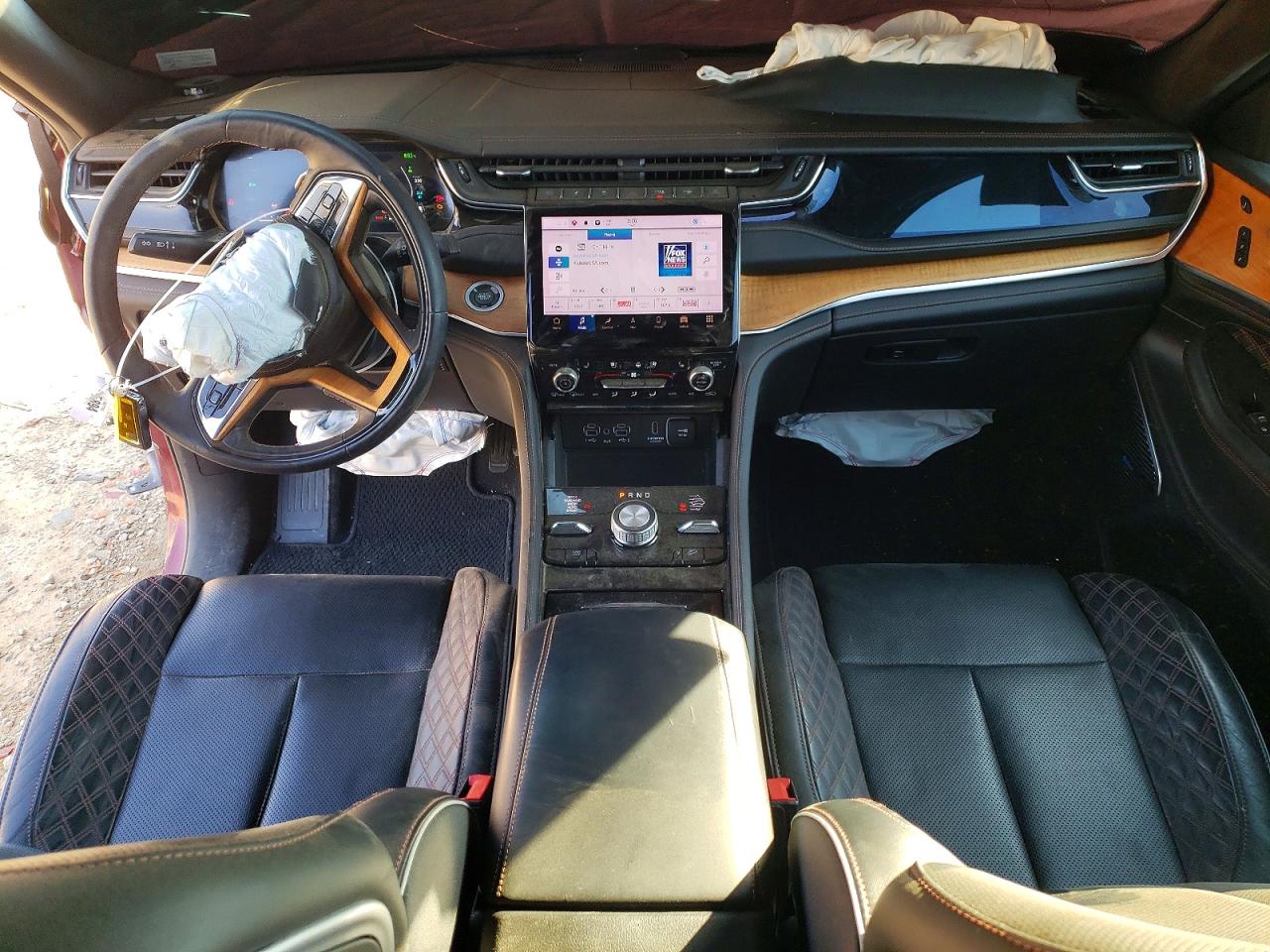 2022 JEEP GRAND CHEROKEE SUMMIT 4XE photo 8