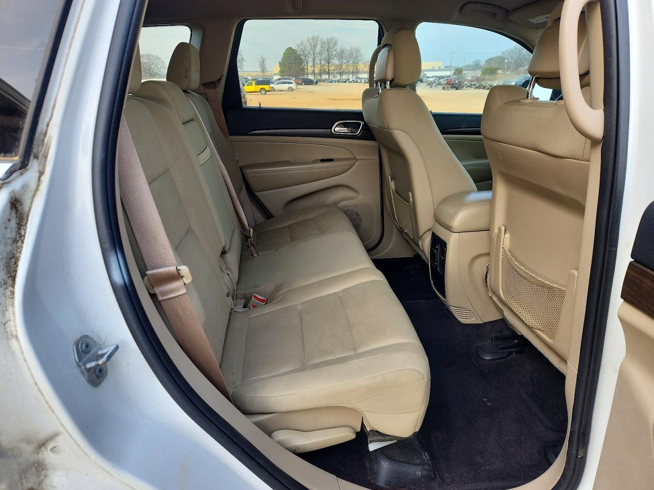 2016 JEEP GRAND CHEROKEE LAREDO photo 31