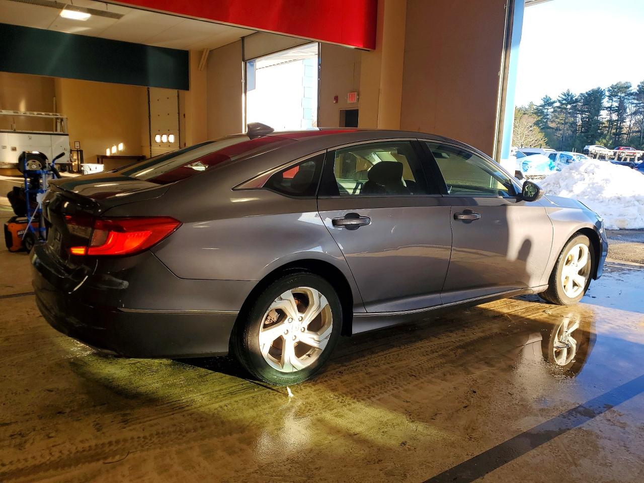 2018 HONDA ACCORD EX photo 7