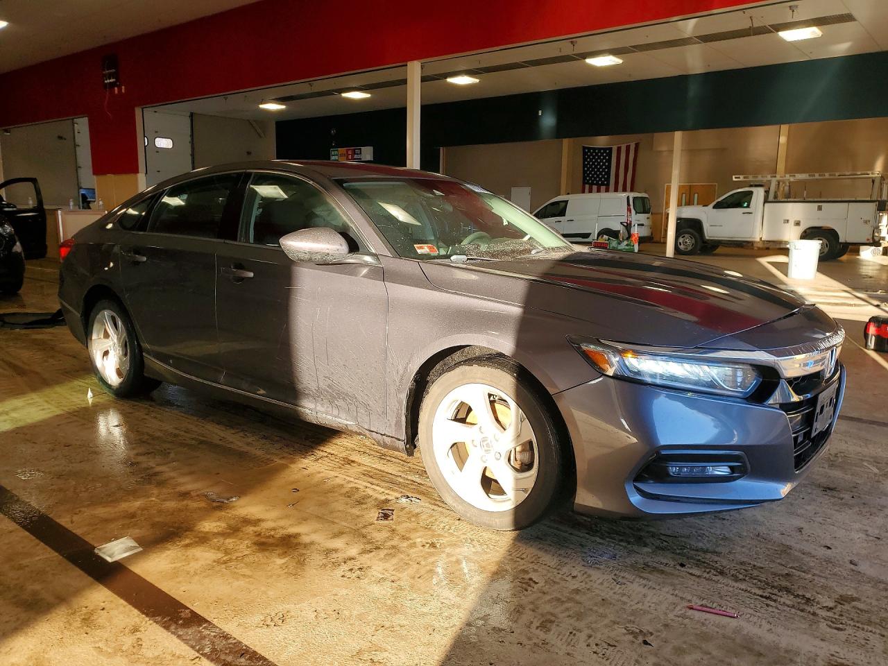 2018 HONDA ACCORD EX photo 10
