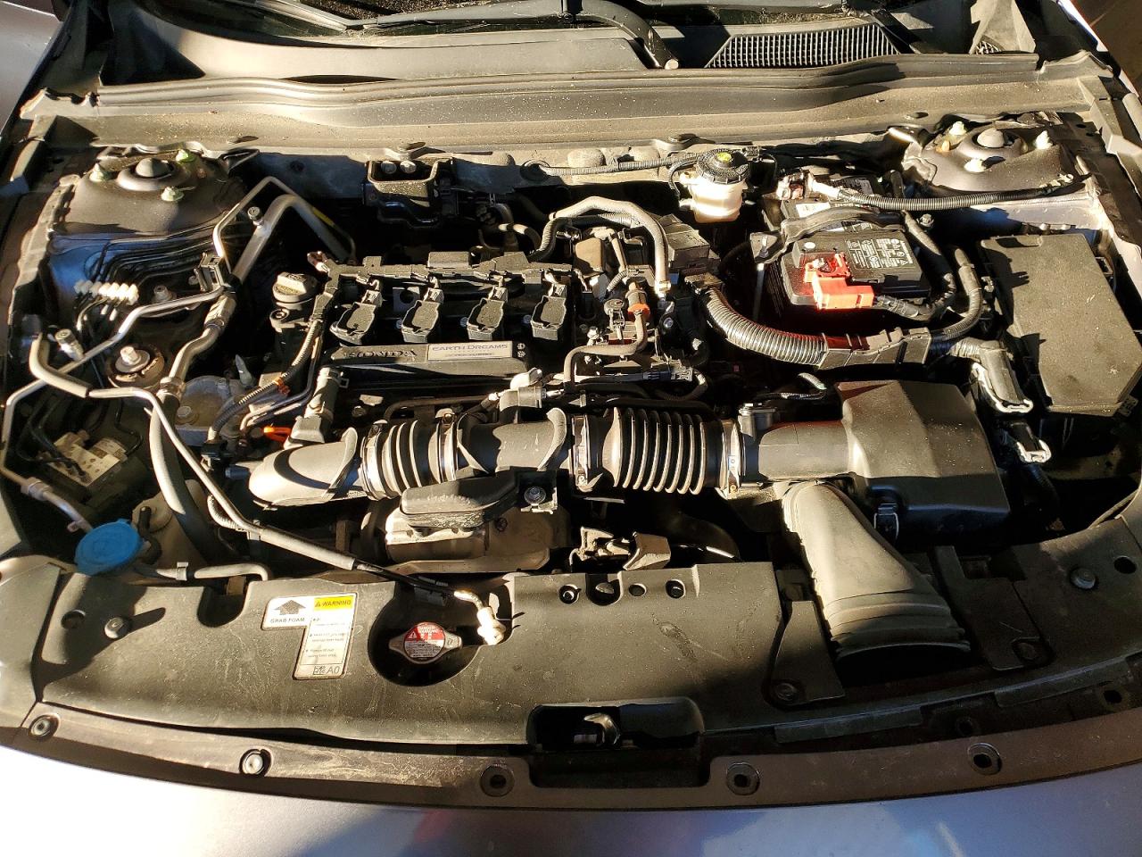 2018 HONDA ACCORD EX photo 31