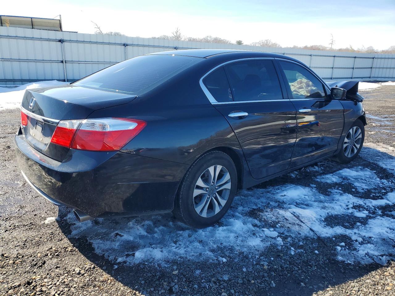2014 HONDA ACCORD LX photo 3