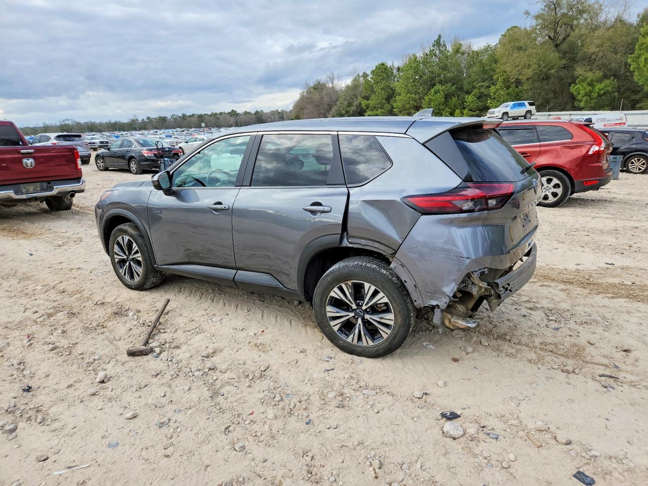 2023 NISSAN ROGUE SV photo 4