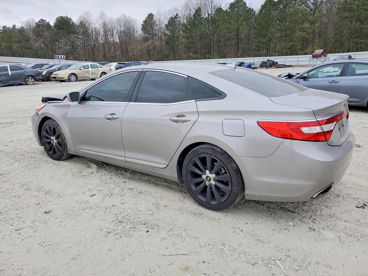 2013 HYUNDAI AZERA BASE photo 4