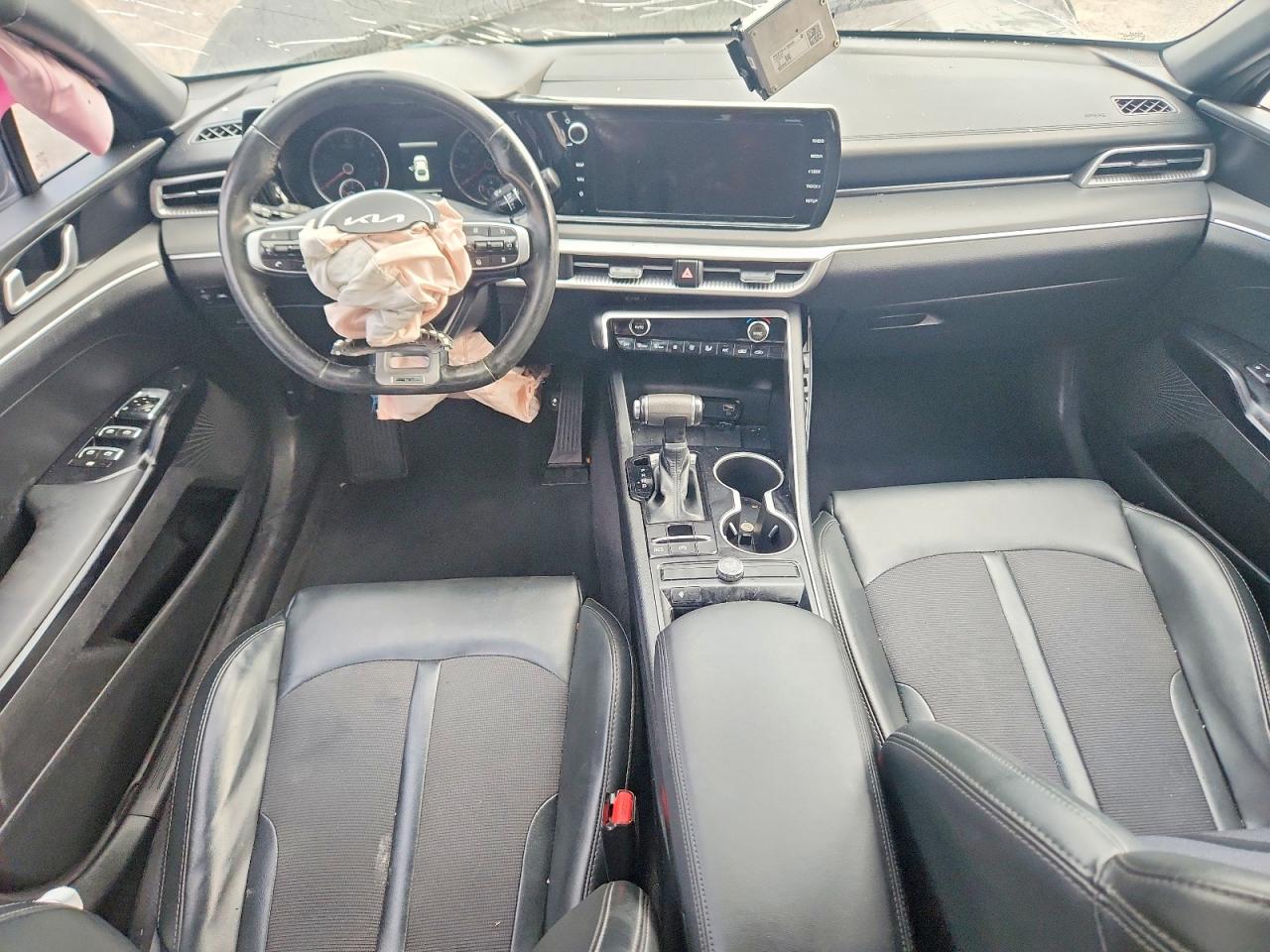 2023 KIA K5 GT-LINE photo 15