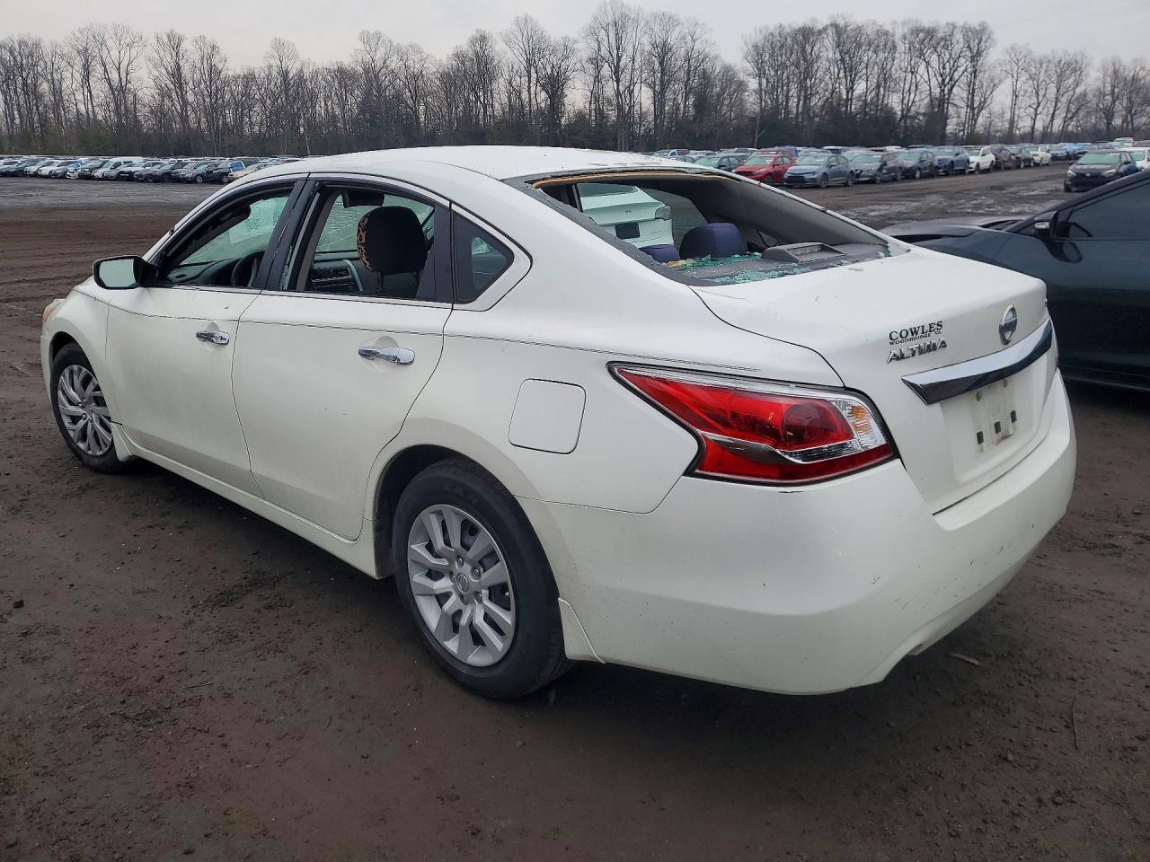 2015 NISSAN ALTIMA 2.5 S photo 2