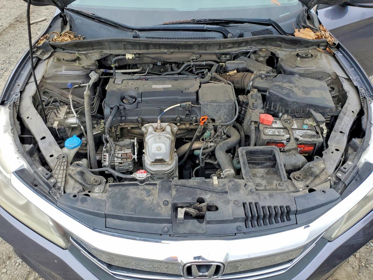 2017 HONDA ACCORD LX photo 21