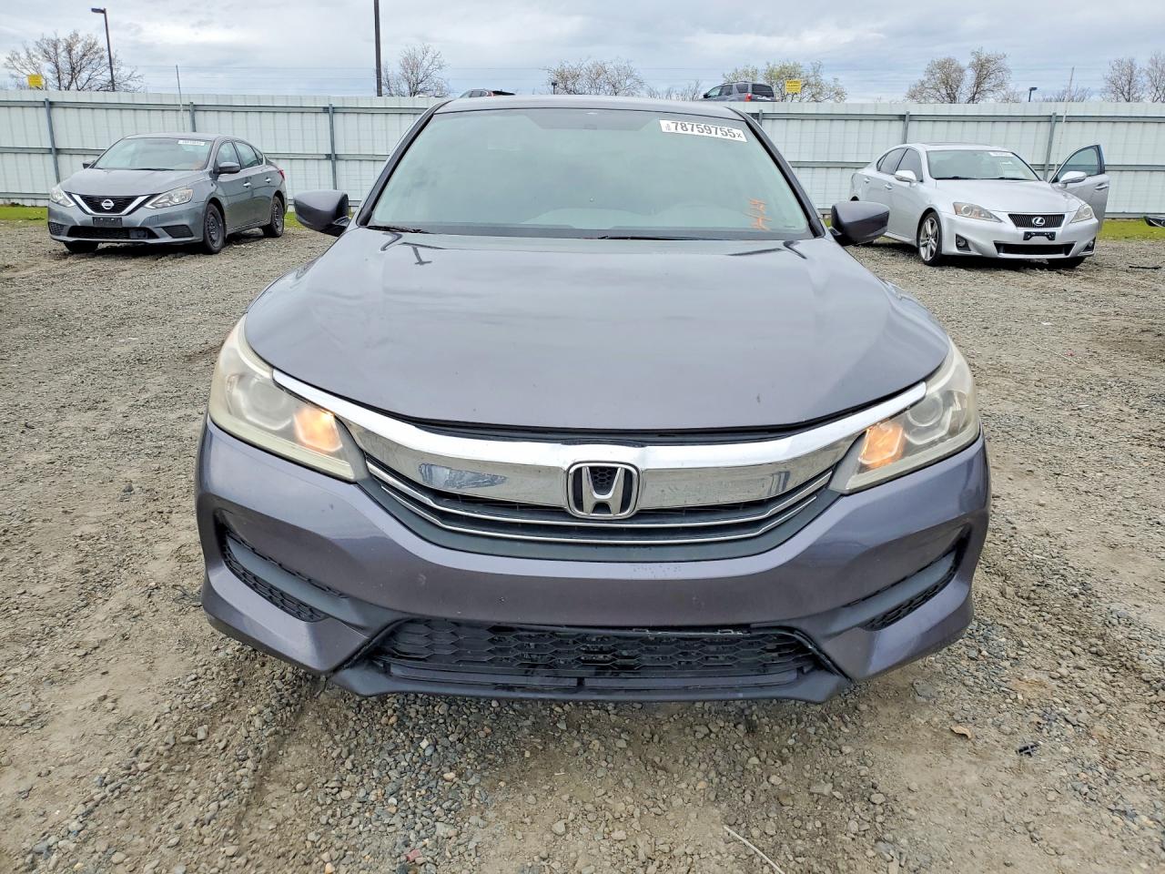 2017 HONDA ACCORD LX photo 9