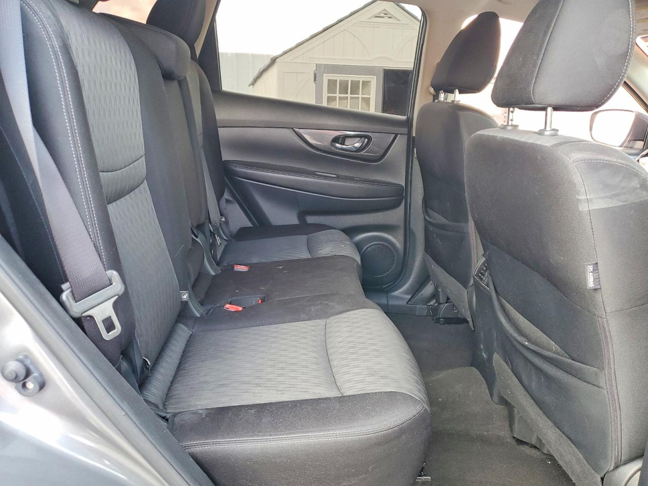 2018 NISSAN ROGUE SV photo 21