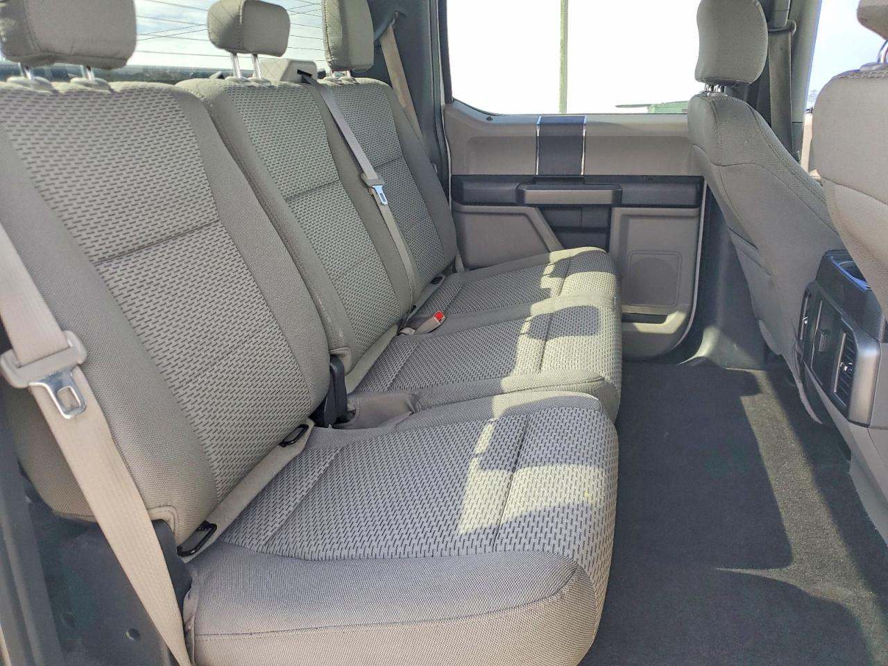 2016 FORD F150 SUPERCREW photo 28