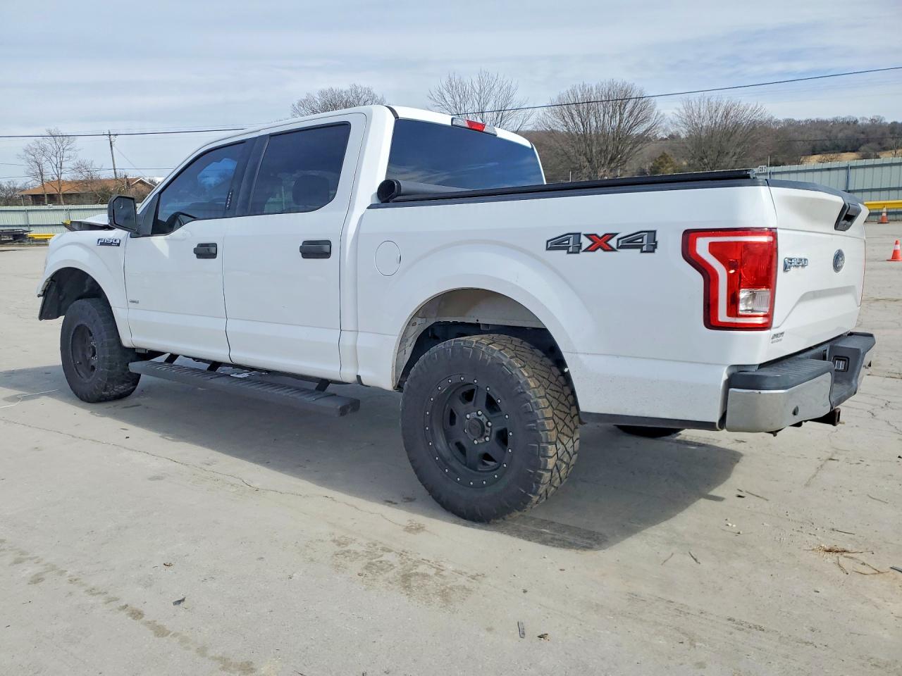 2016 FORD F150 SUPERCREW photo 4