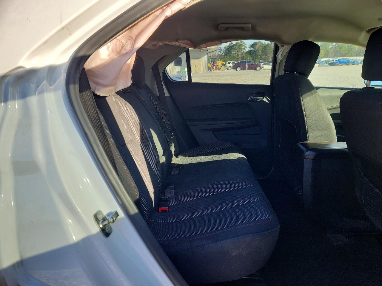 2015 CHEVROLET EQUINOX LT photo 19
