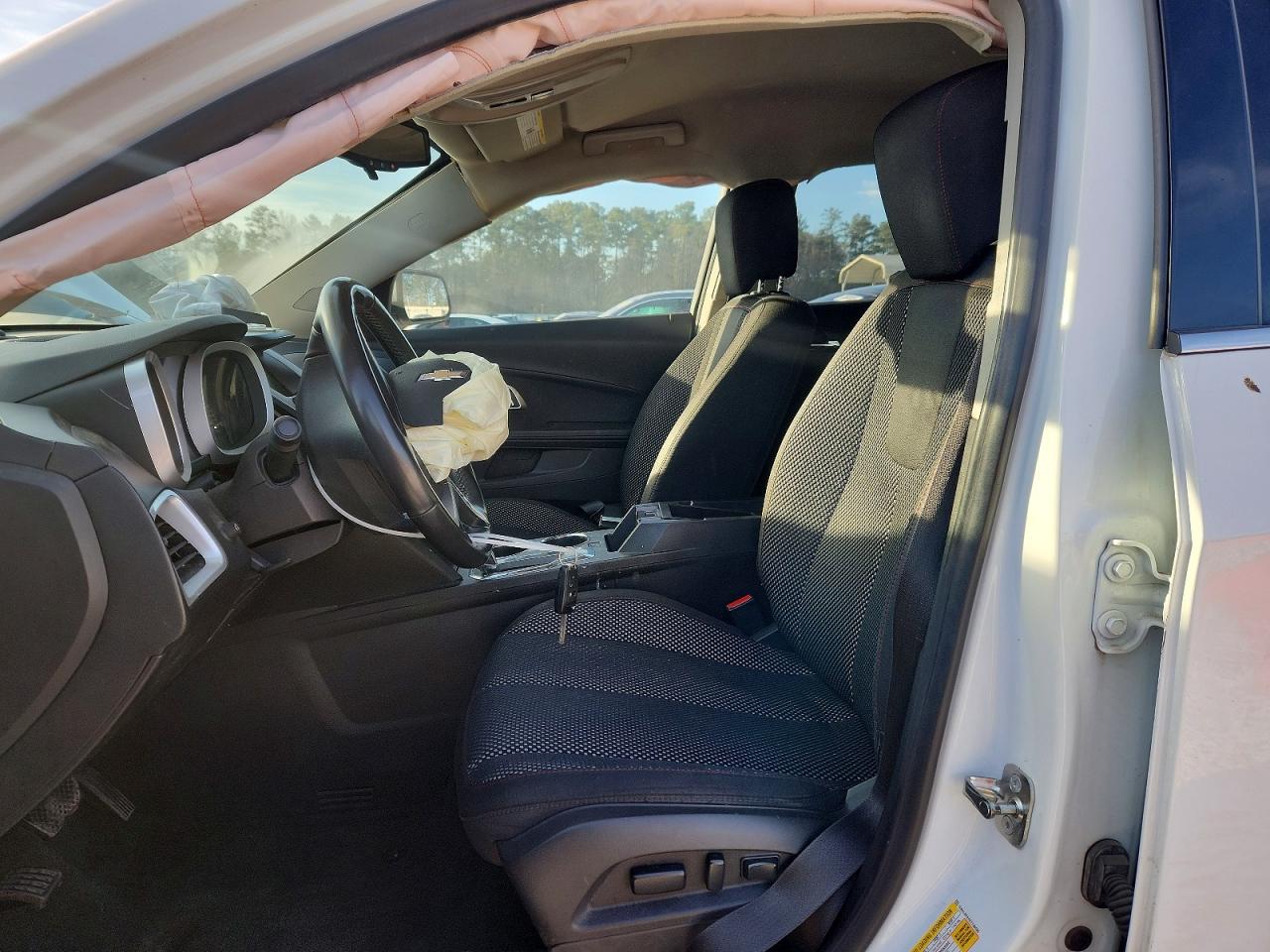2015 CHEVROLET EQUINOX LT photo 13