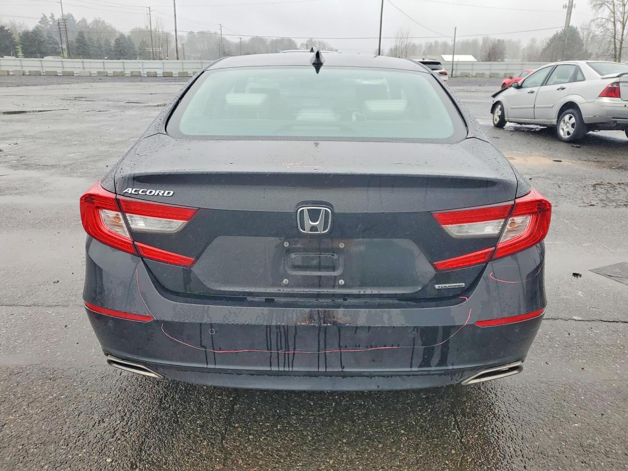 2018 HONDA ACCORD TOURING photo 11
