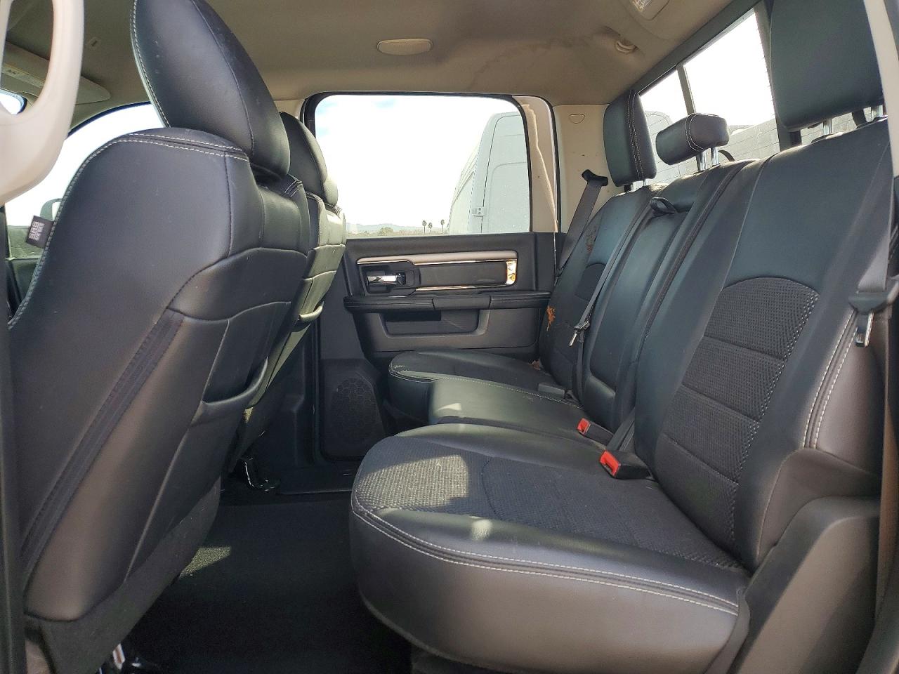2018 RAM 2500 SLT photo 28
