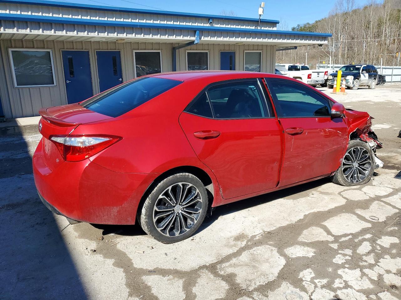 2016 TOYOTA COROLLA S PLUS photo 3