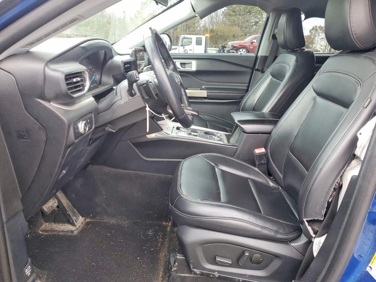 2021 FORD EXPLORER XLT photo 13