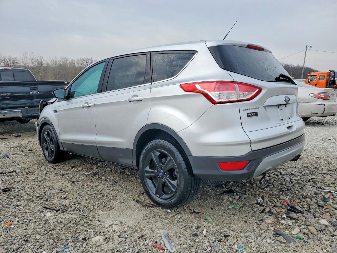 2014 FORD ESCAPE SE photo 3