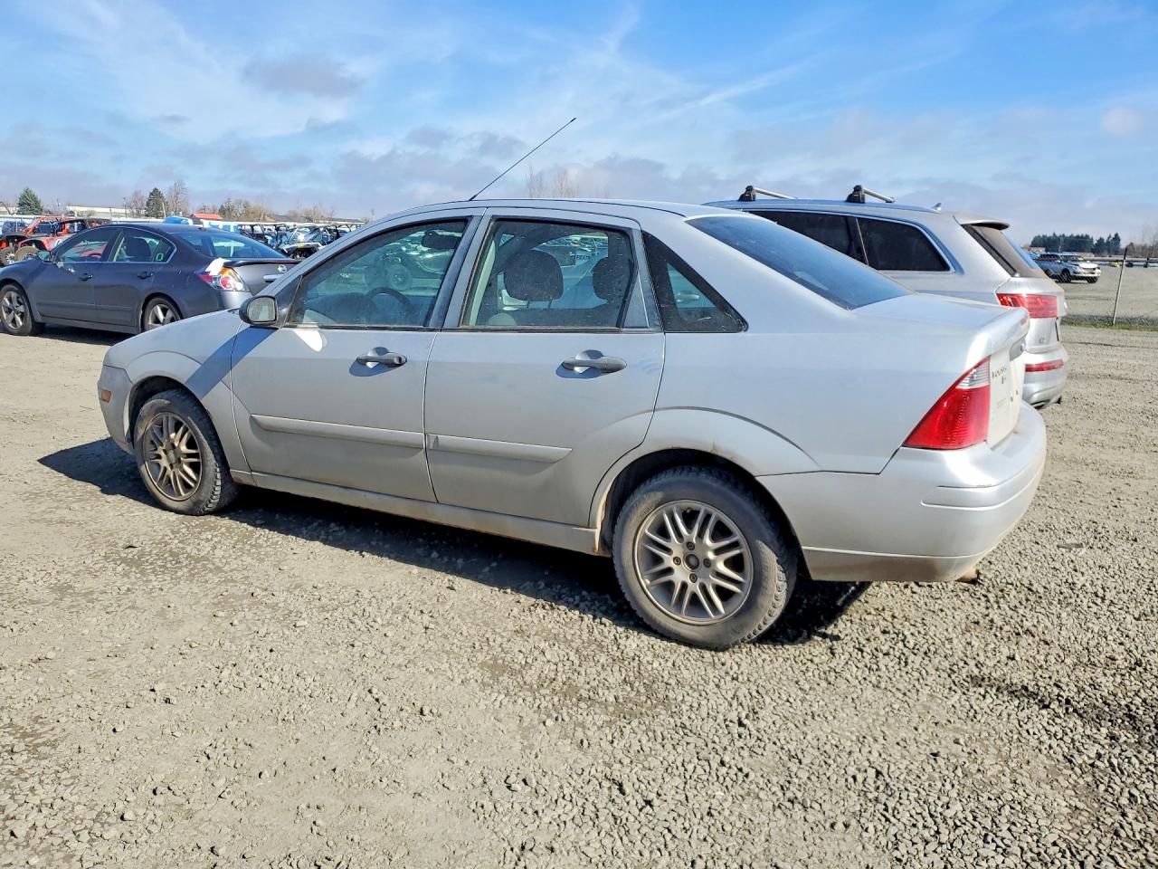 2007 FORD FOCUS ZX4 photo 3