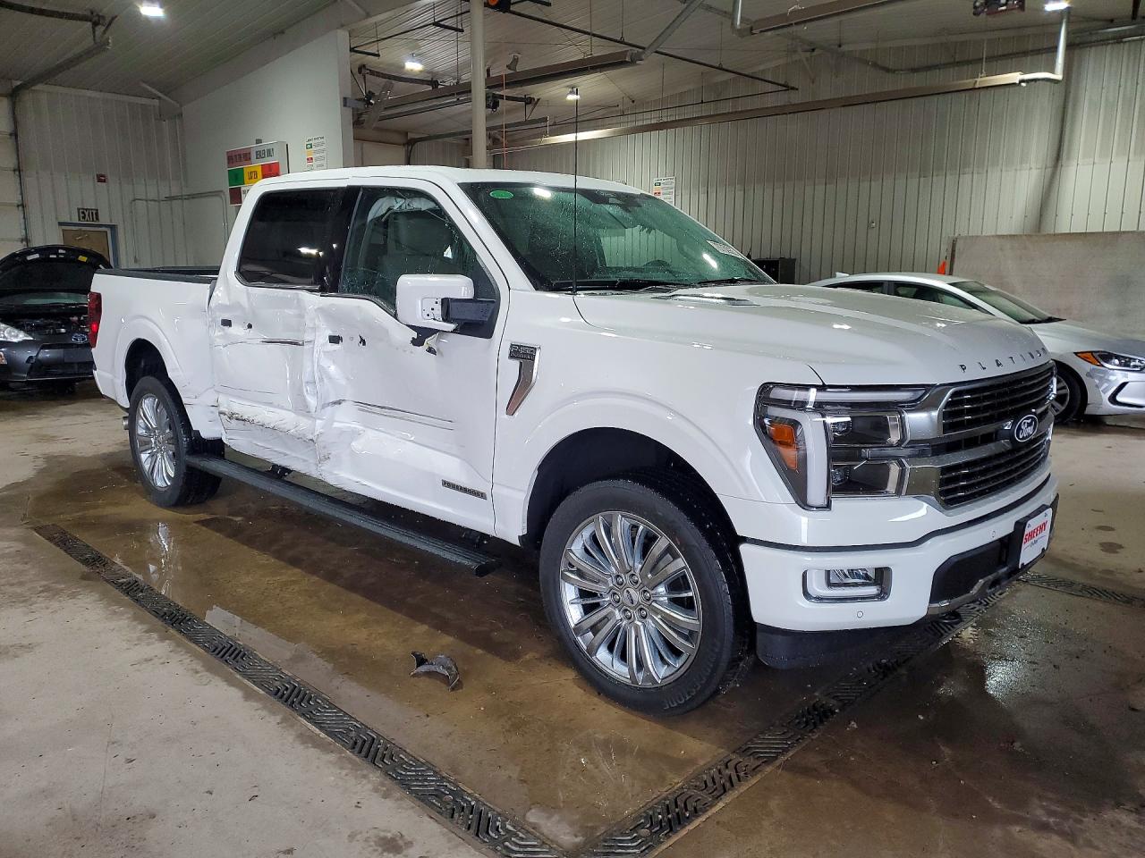 2025 FORD F150 PLATINUM photo 4