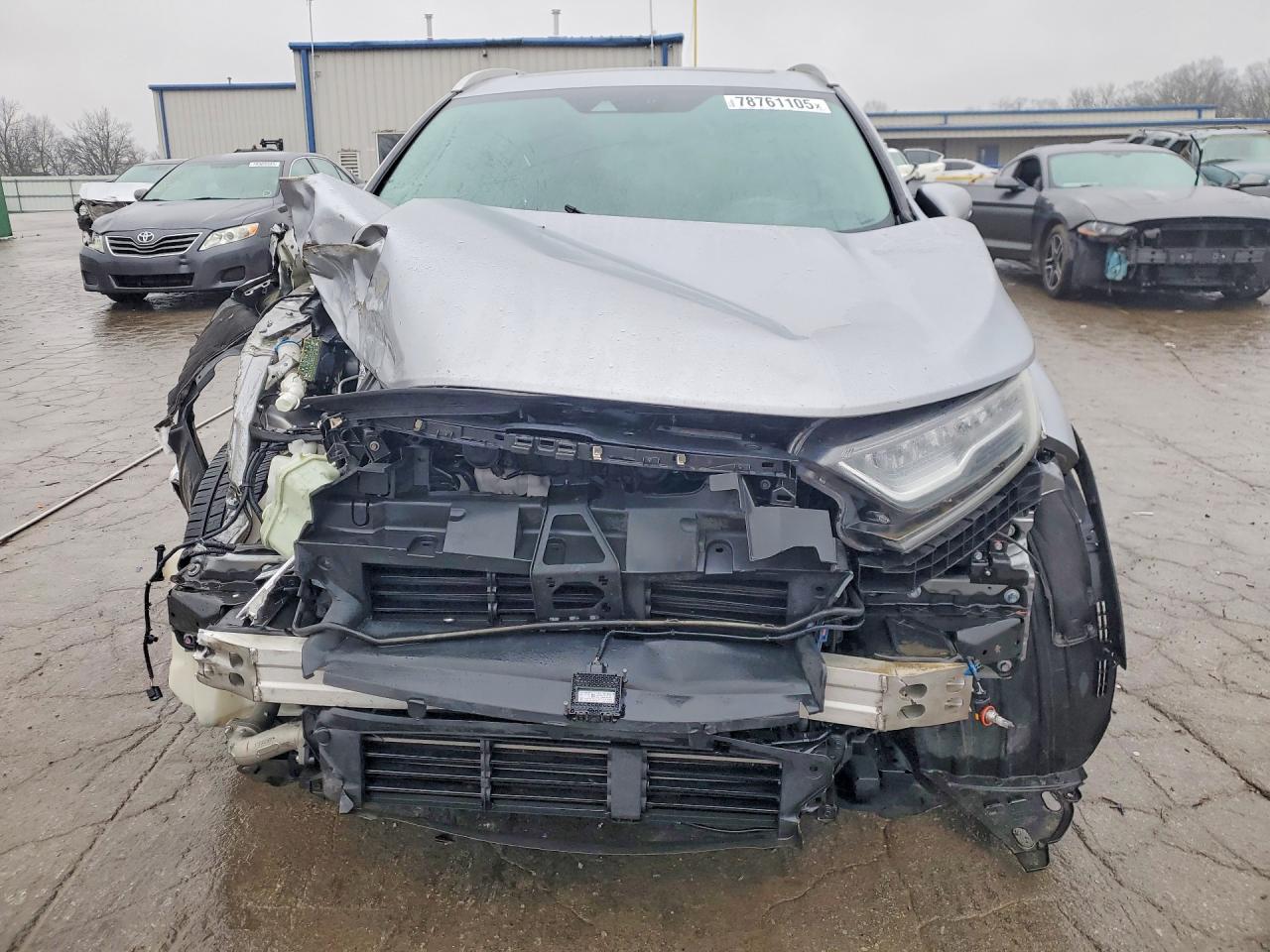 2017 HONDA CR-V TOURING photo 9