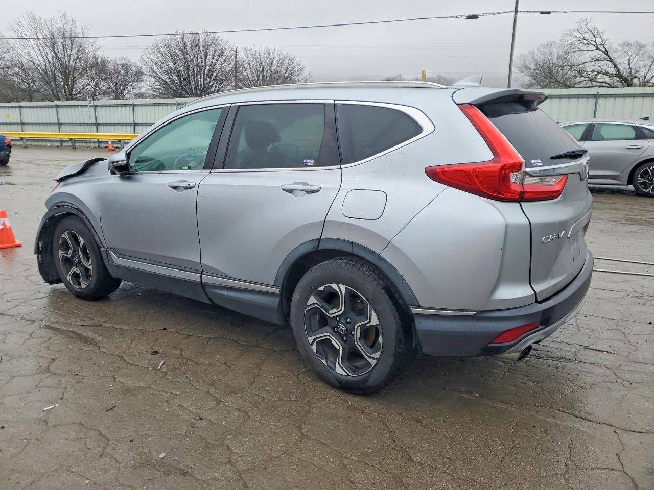 2017 HONDA CR-V TOURING photo 3