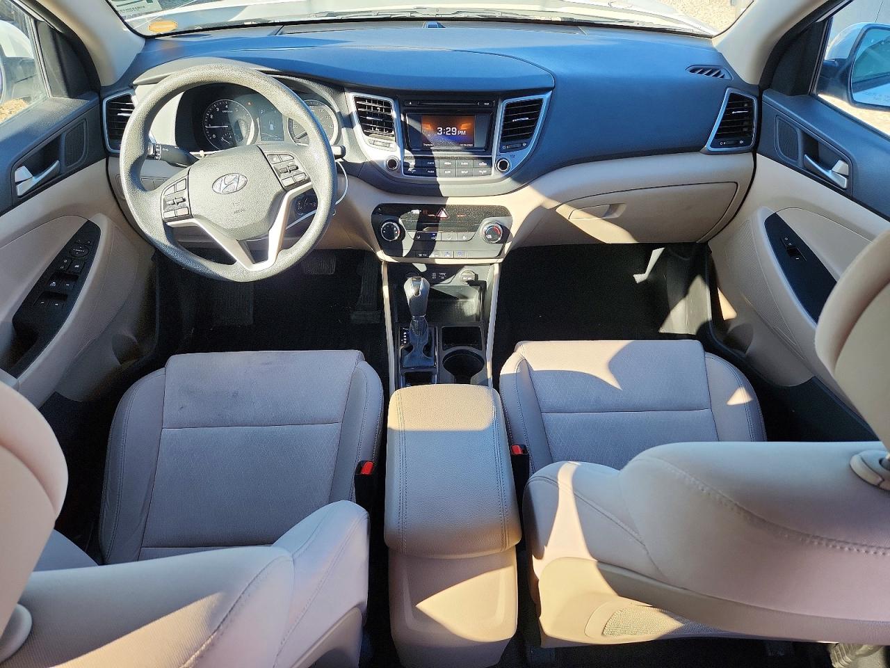 2018 HYUNDAI TUCSON SE photo 15