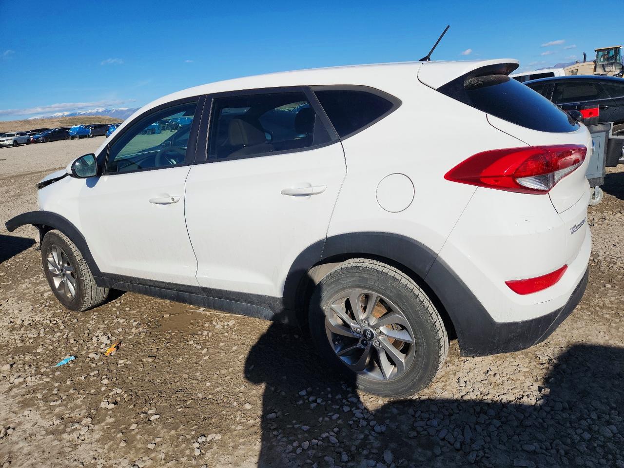 2018 HYUNDAI TUCSON SE photo 3