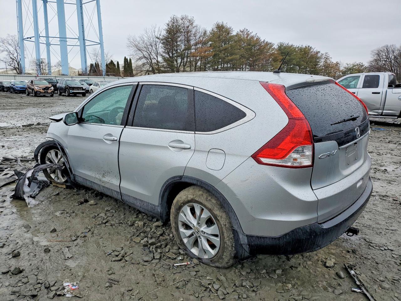 2013 HONDA CR-V EX photo 2