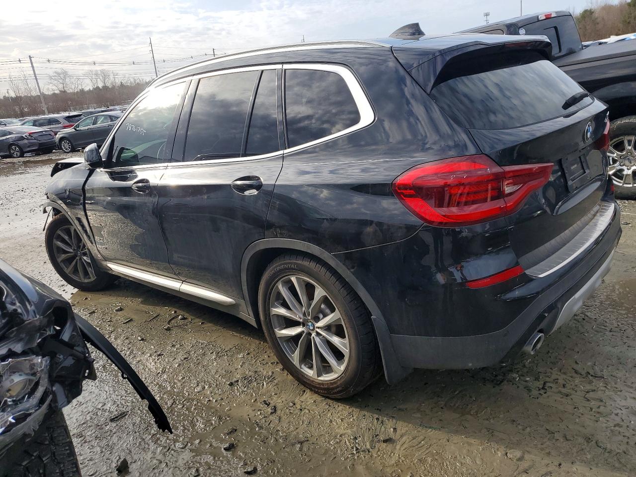 2018 BMW X3 XDRIVE30I photo 2