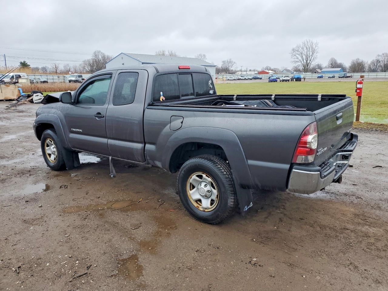 2013 TOYOTA TACOMA V6 photo 4