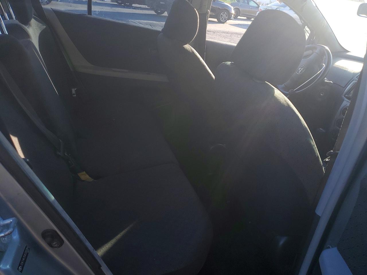 2010 TOYOTA YARIS BASE photo 10
