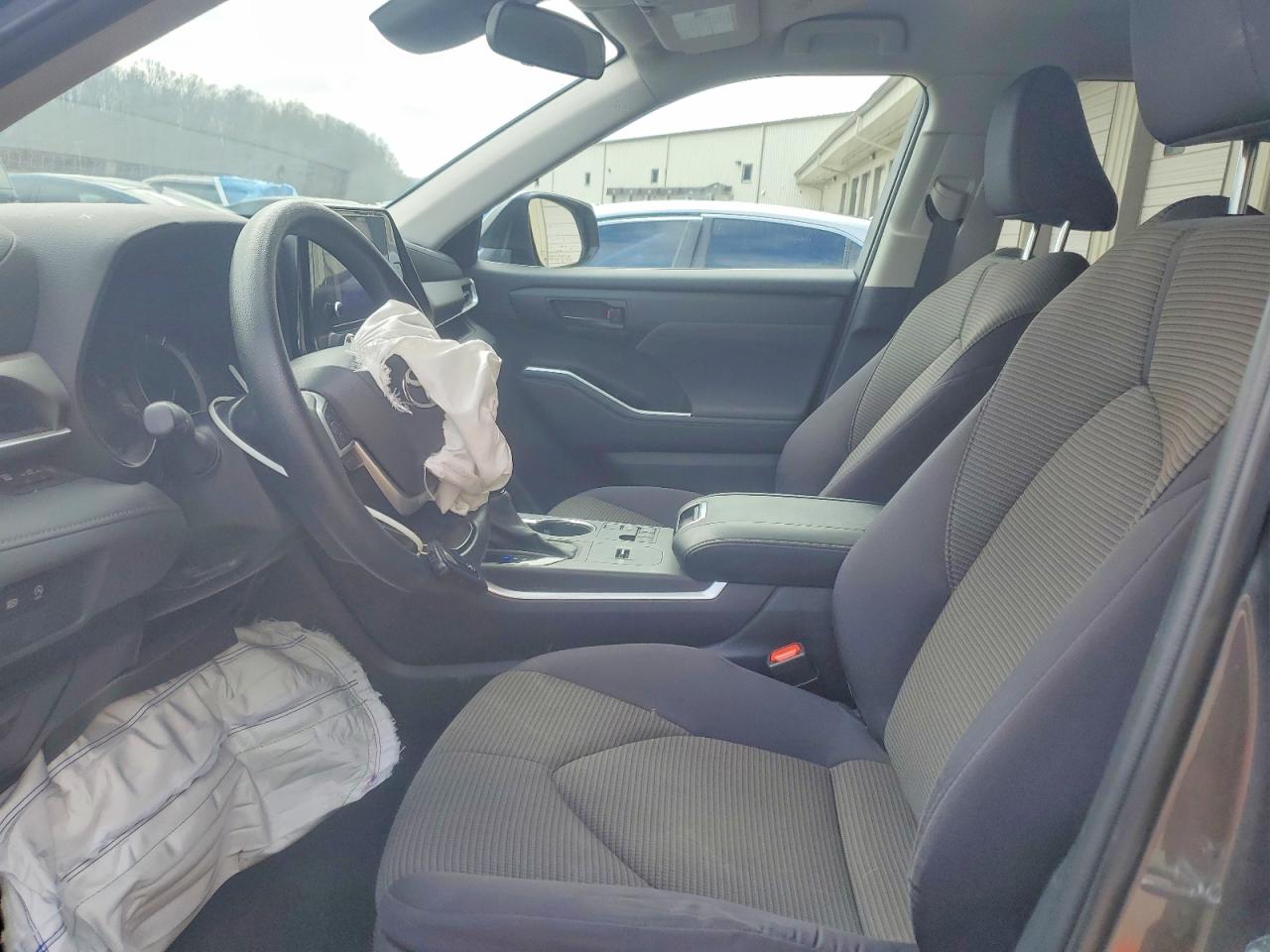 2023 TOYOTA HIGHLANDER L photo 13