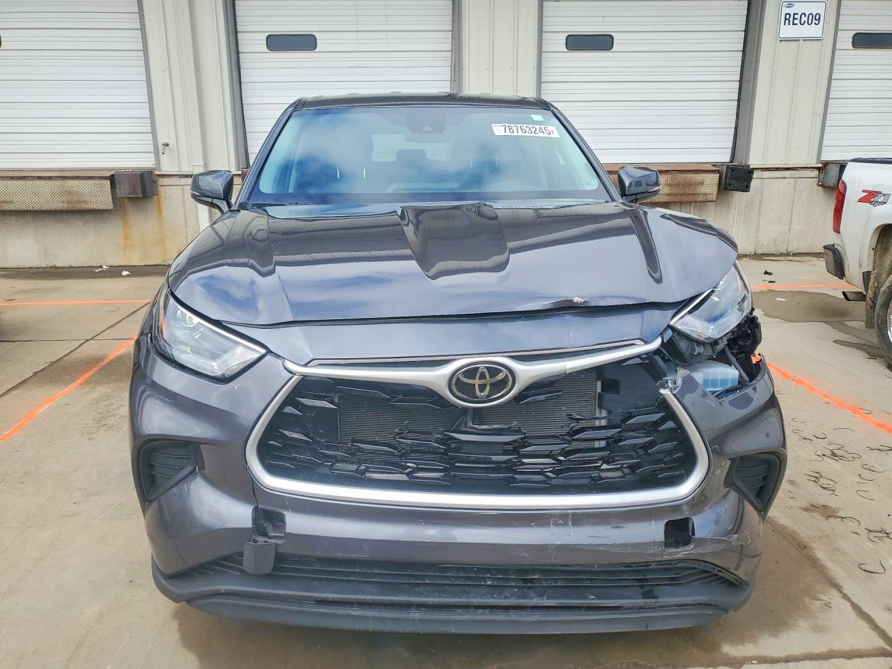 2023 TOYOTA HIGHLANDER L photo 9