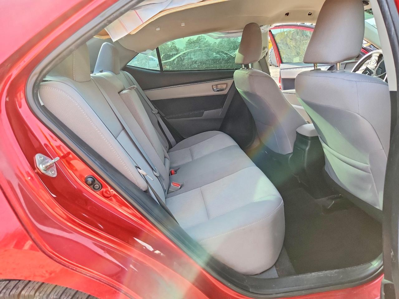 2015 TOYOTA COROLLA LE photo 10