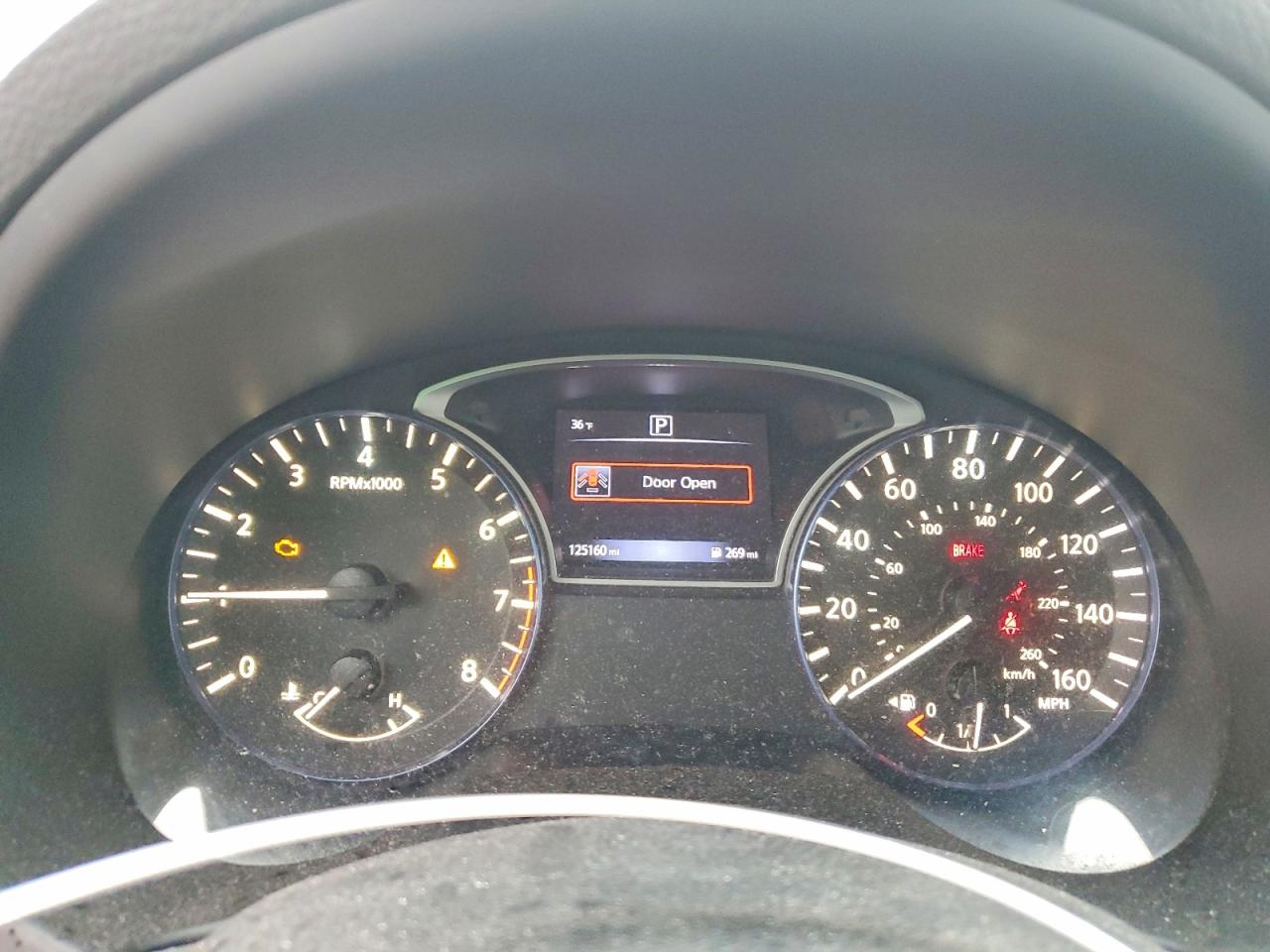 2016 NISSAN ALTIMA 2.5 SR photo 17