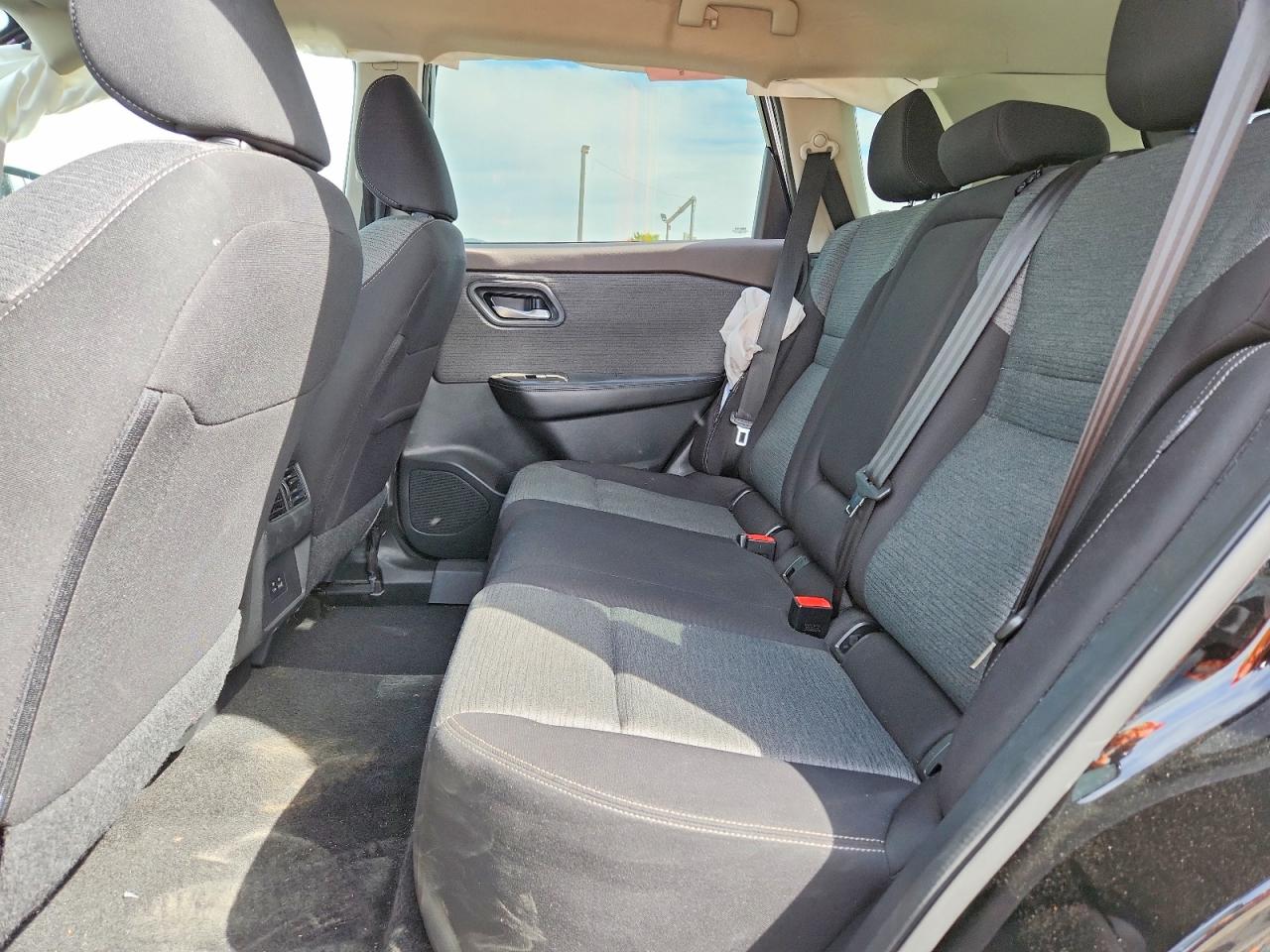 2023 NISSAN ROGUE SV photo 31