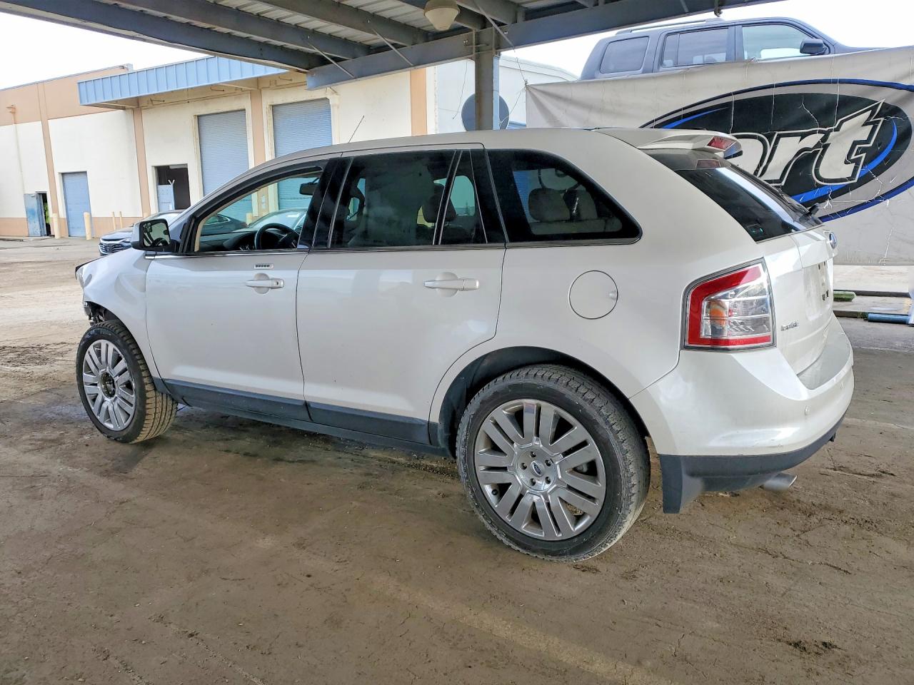 2010 FORD EDGE LIMITED photo 4