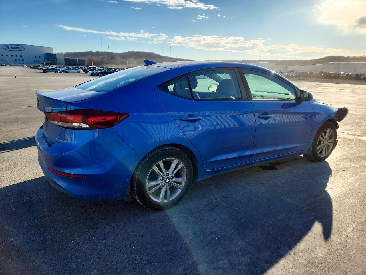 2017 HYUNDAI ELANTRA SE photo 3