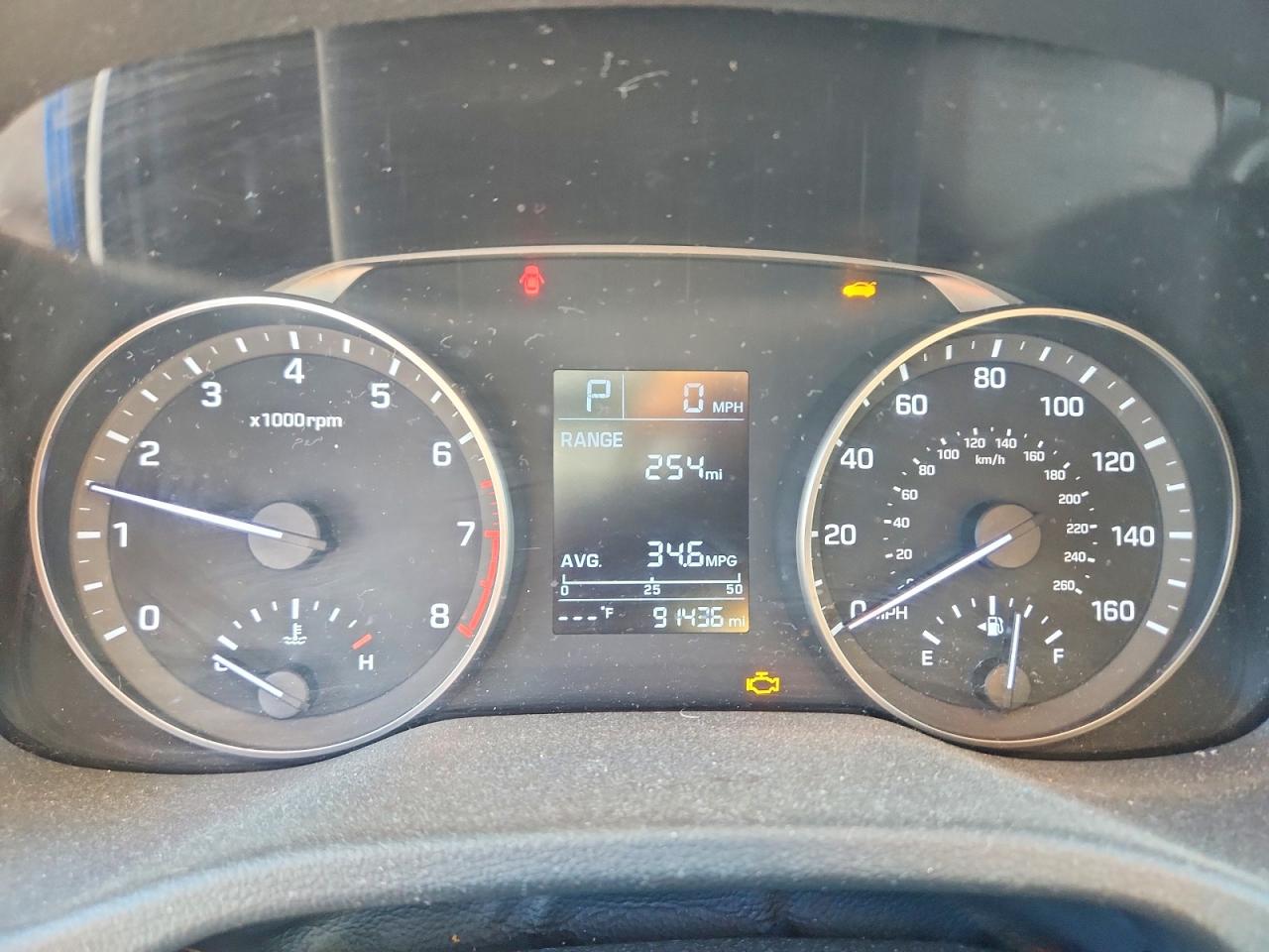 2017 HYUNDAI ELANTRA SE photo 9