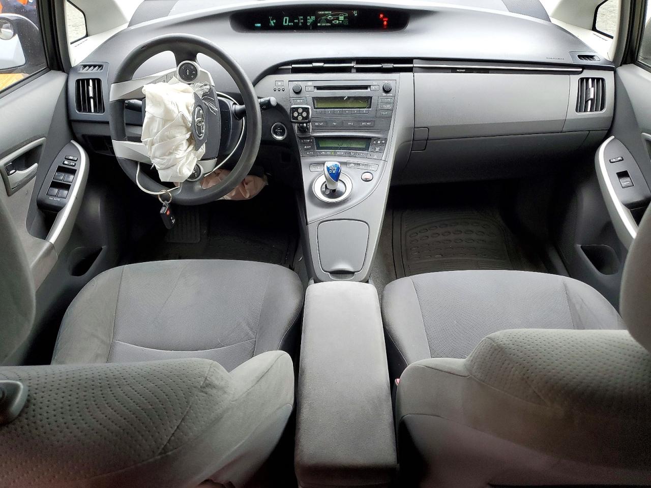 2010 TOYOTA PRIUS II photo 8