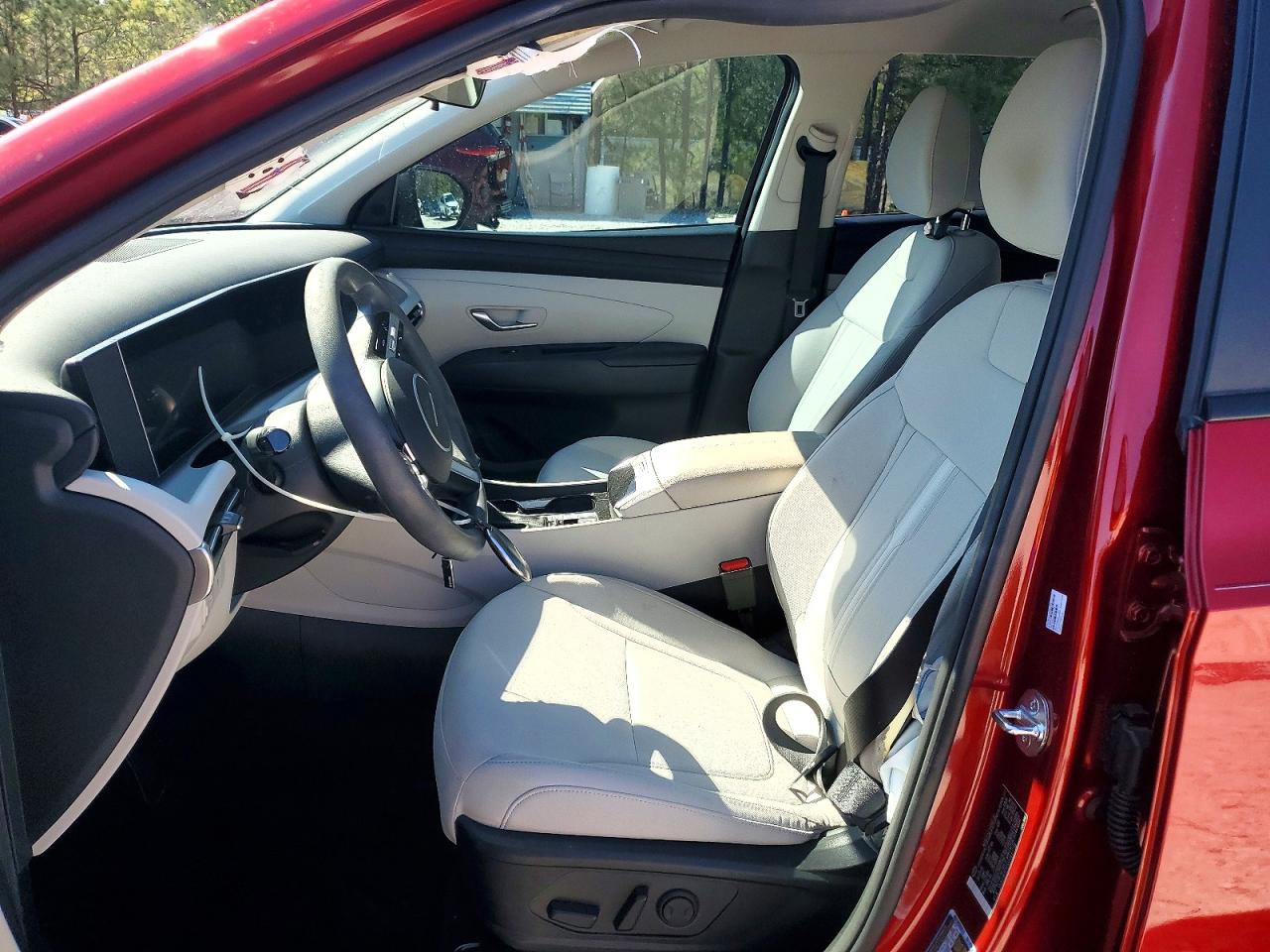 2025 HYUNDAI TUCSON SEL photo 13