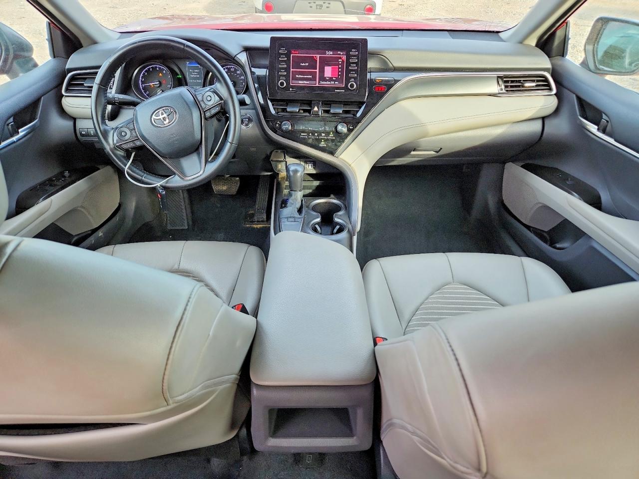 2024 TOYOTA CAMRY SE photo 8