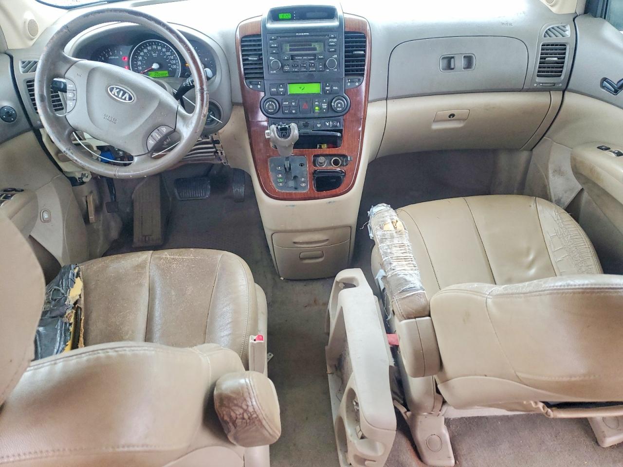 2007 KIA SEDONA BASE photo 8