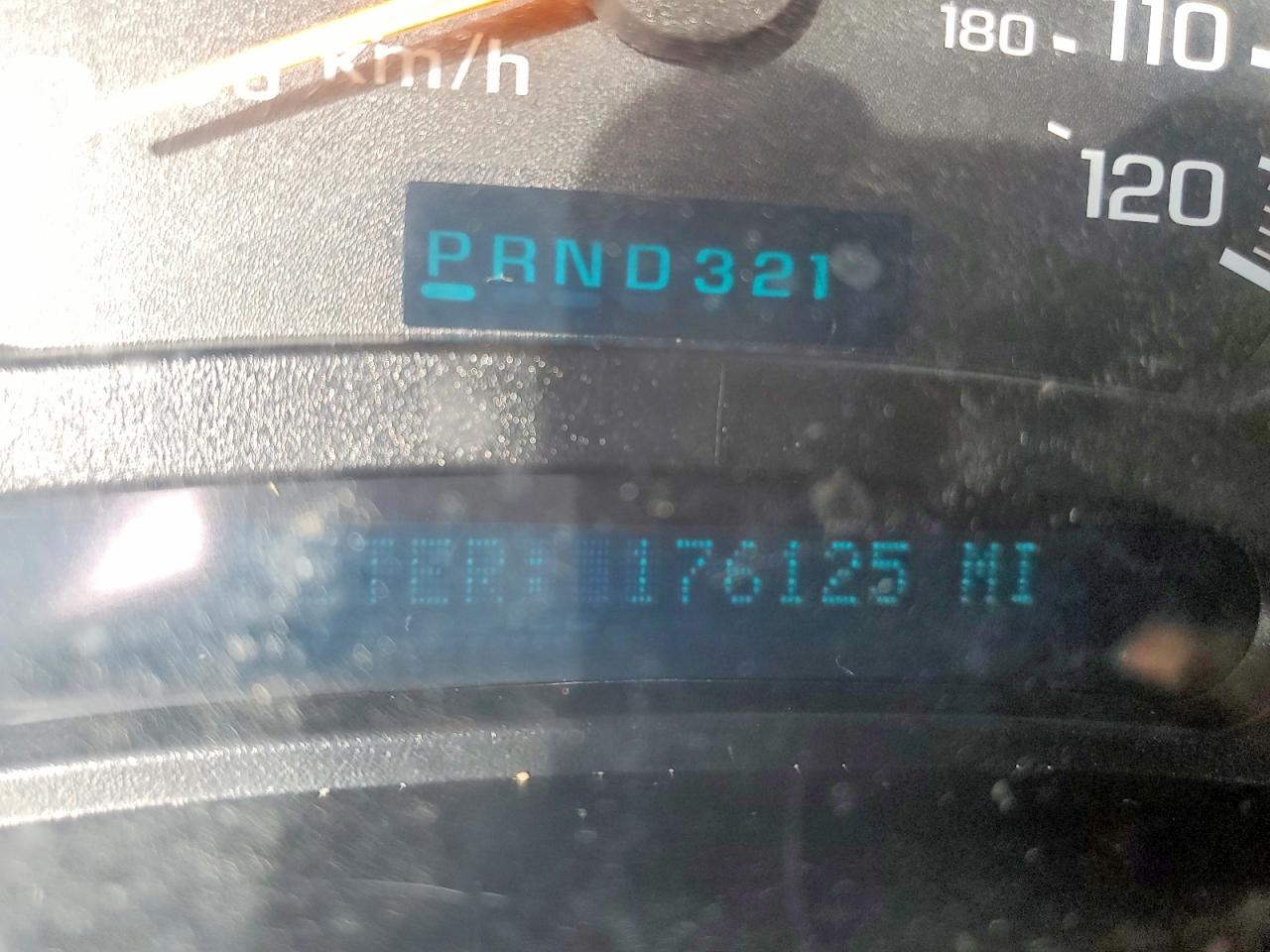 2004 GMC NEW SIERRA K1500 photo 9