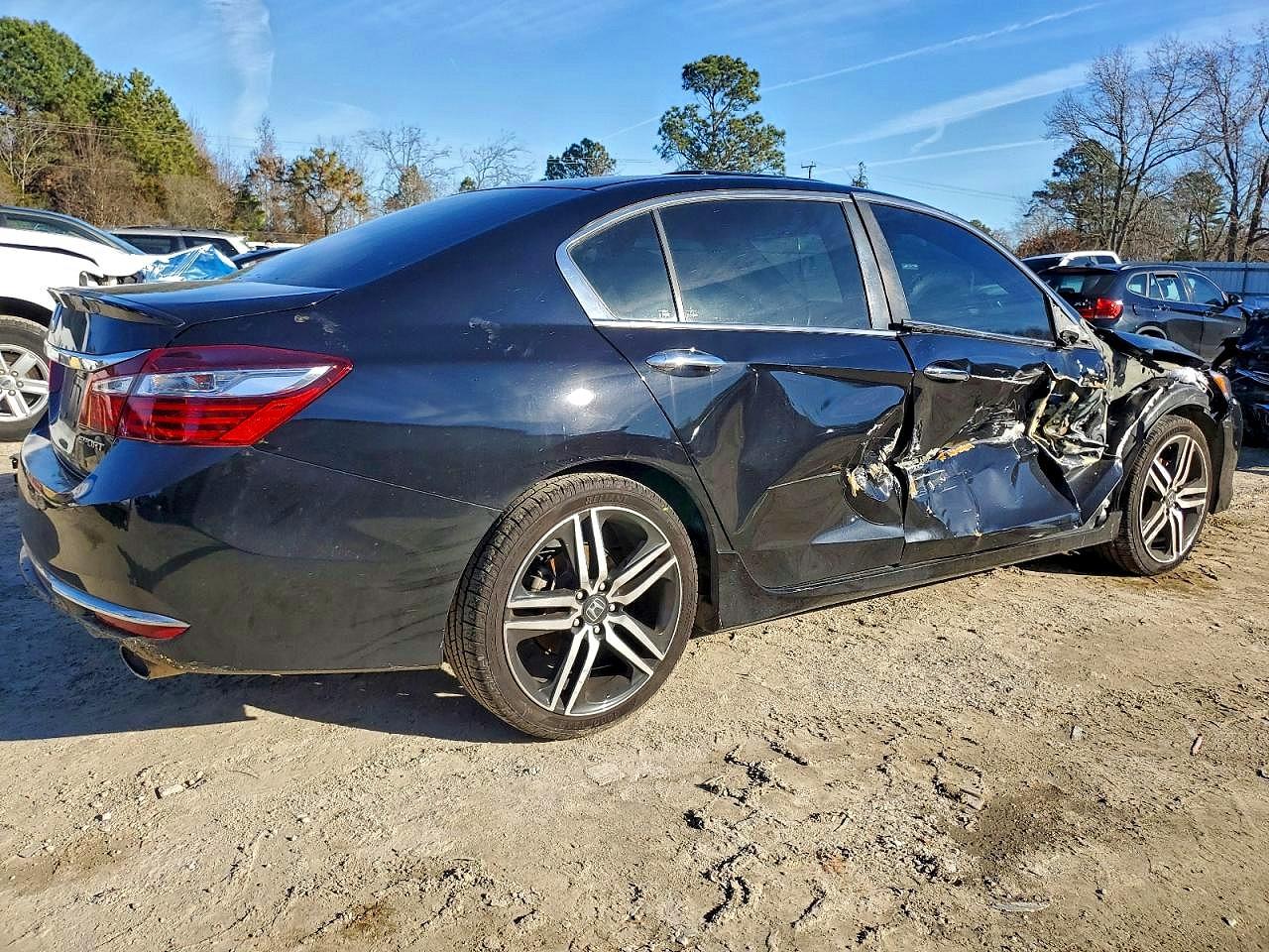 2017 HONDA ACCORD SPORT photo 5