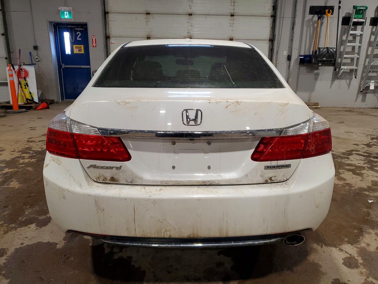 2015 HONDA ACCORD TOURING photo 6